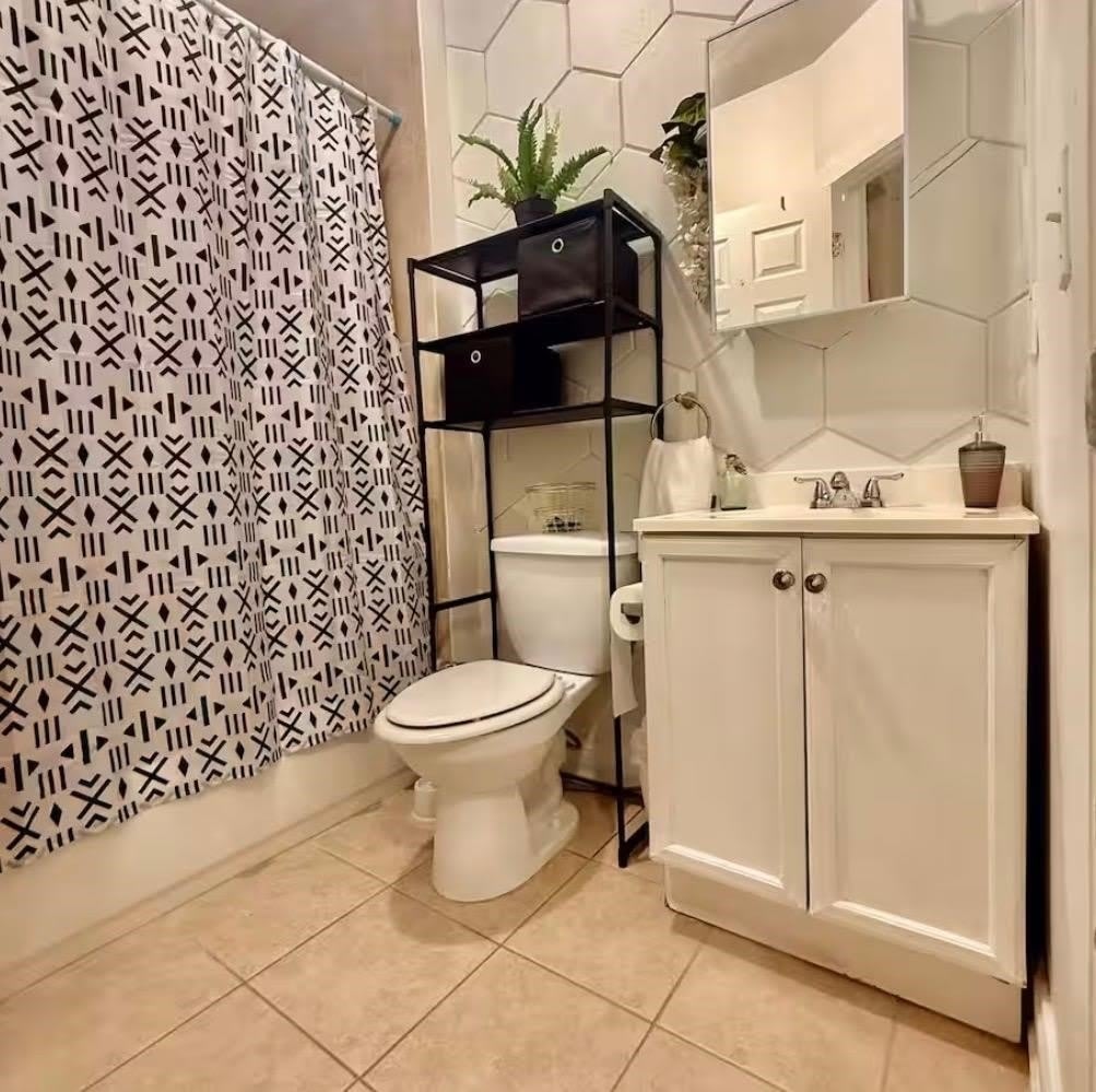1138 SUMMIT AVE – photo 5