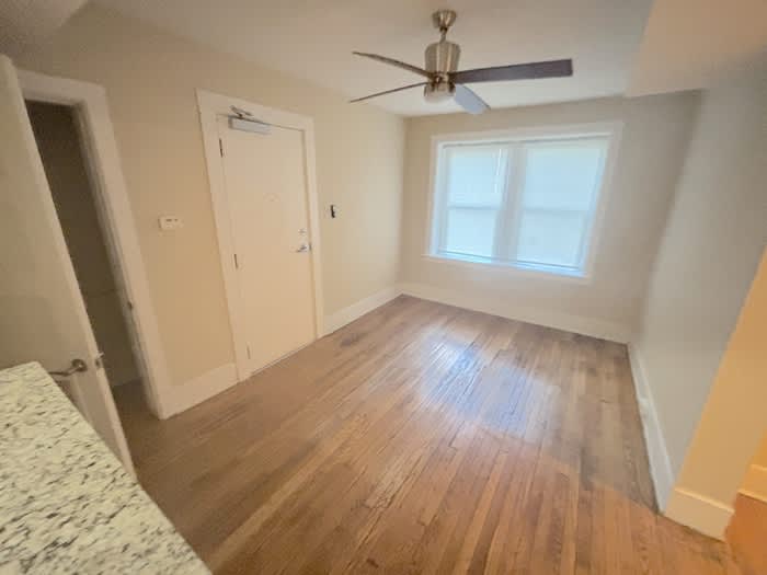 1217 Colonial Avenue – photo 5