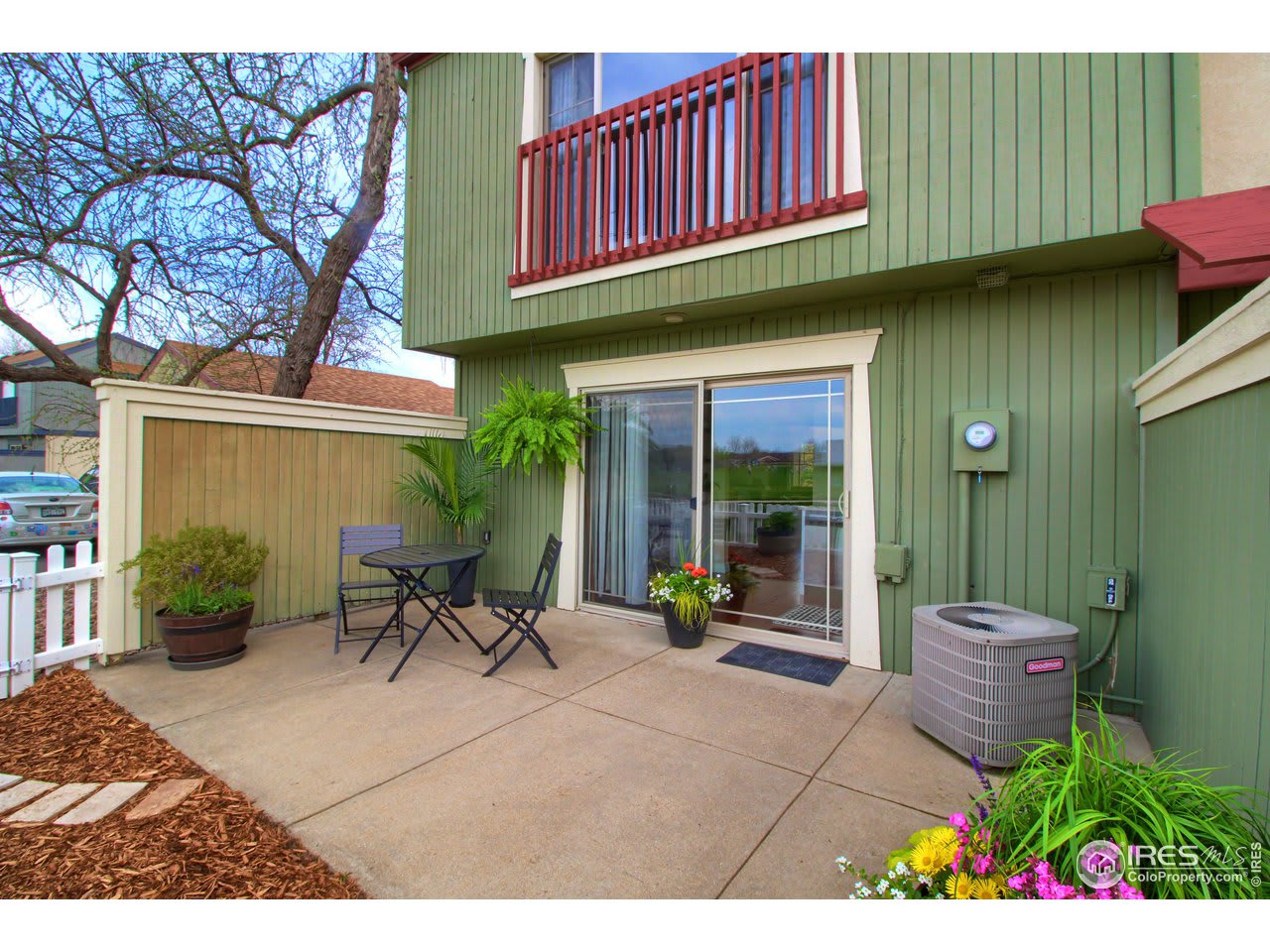 855 West Moorhead Circle – photo 2