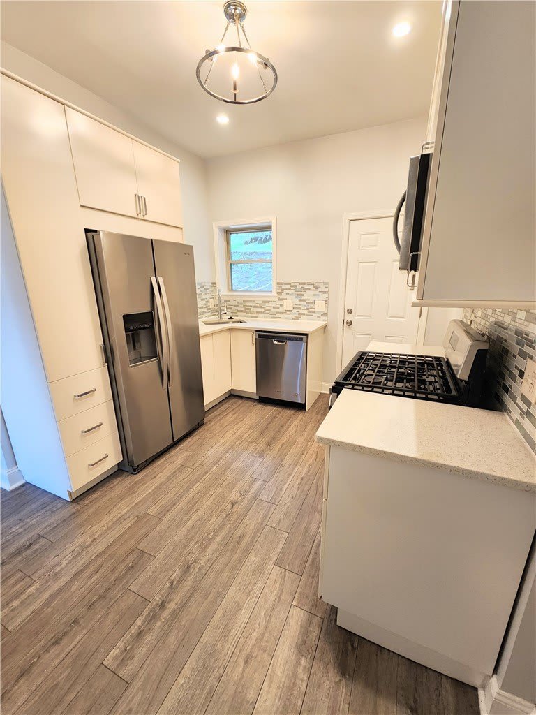6010 Butler St – photo 5