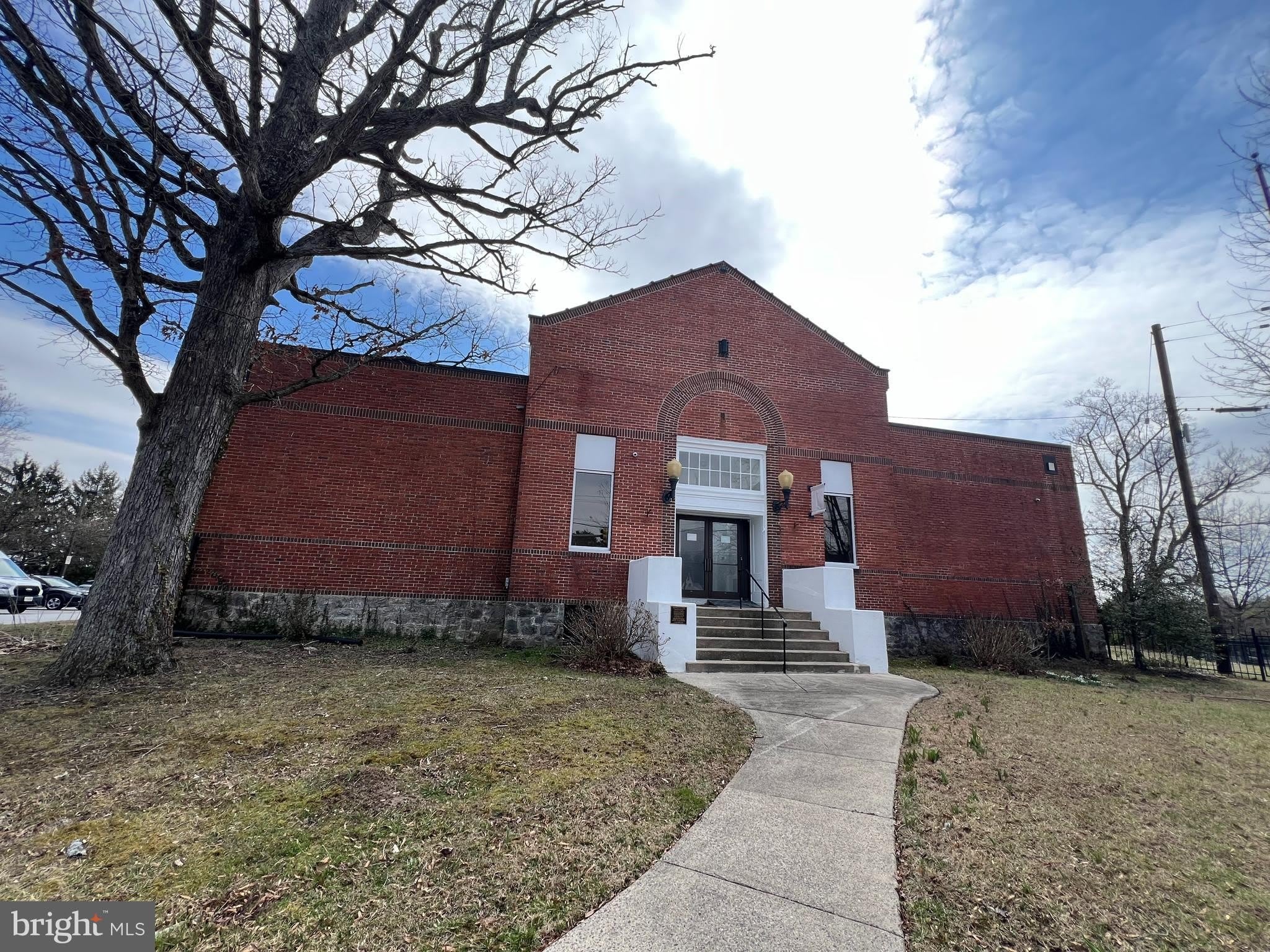 9317 BELAIR Road – photo 2