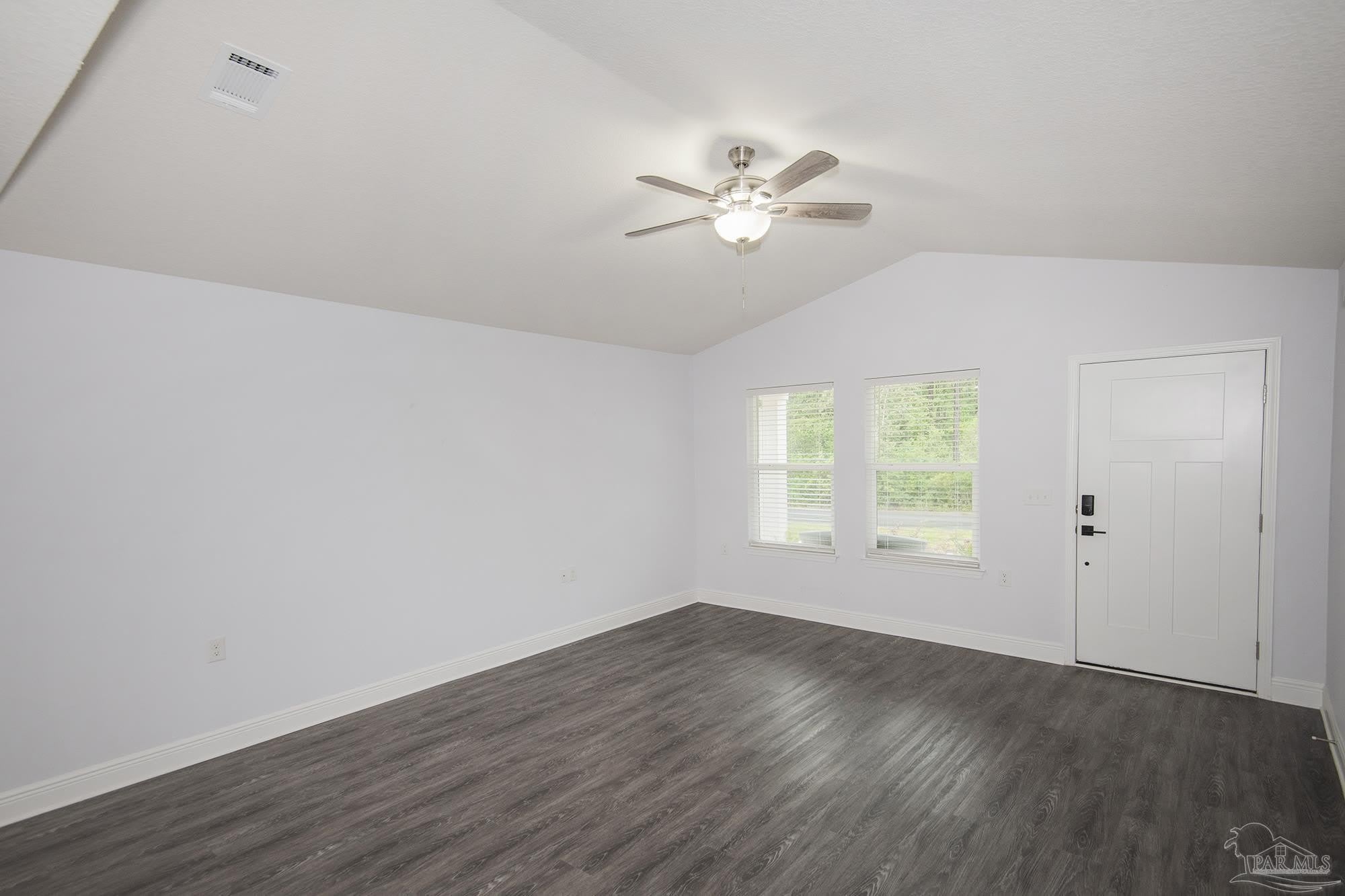 3304 Bonfire Dr – photo 5