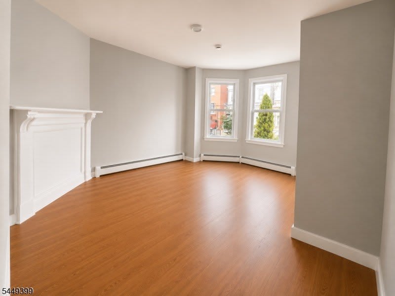 1110 Hampton Pl – photo 3