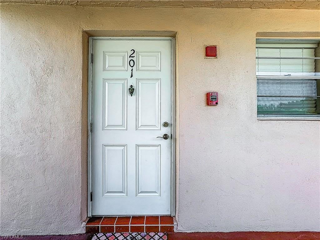 300 Forest Lakes Blvd – photo 4