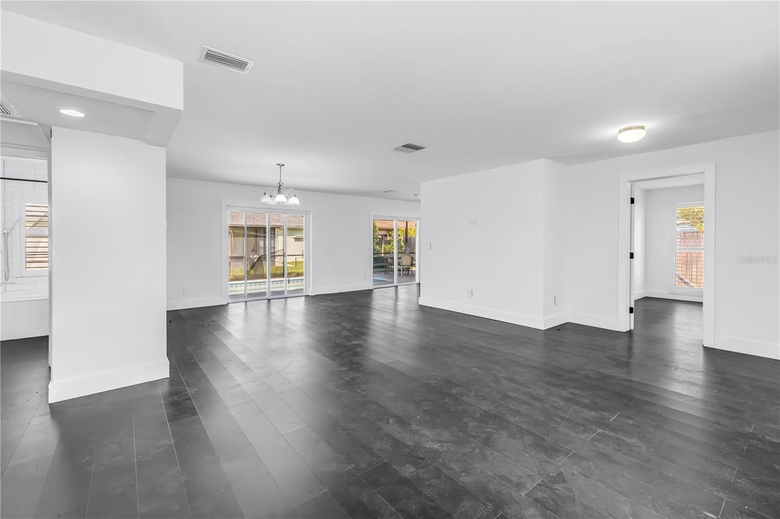 3216 PINE HAVEN Drive – photo 5