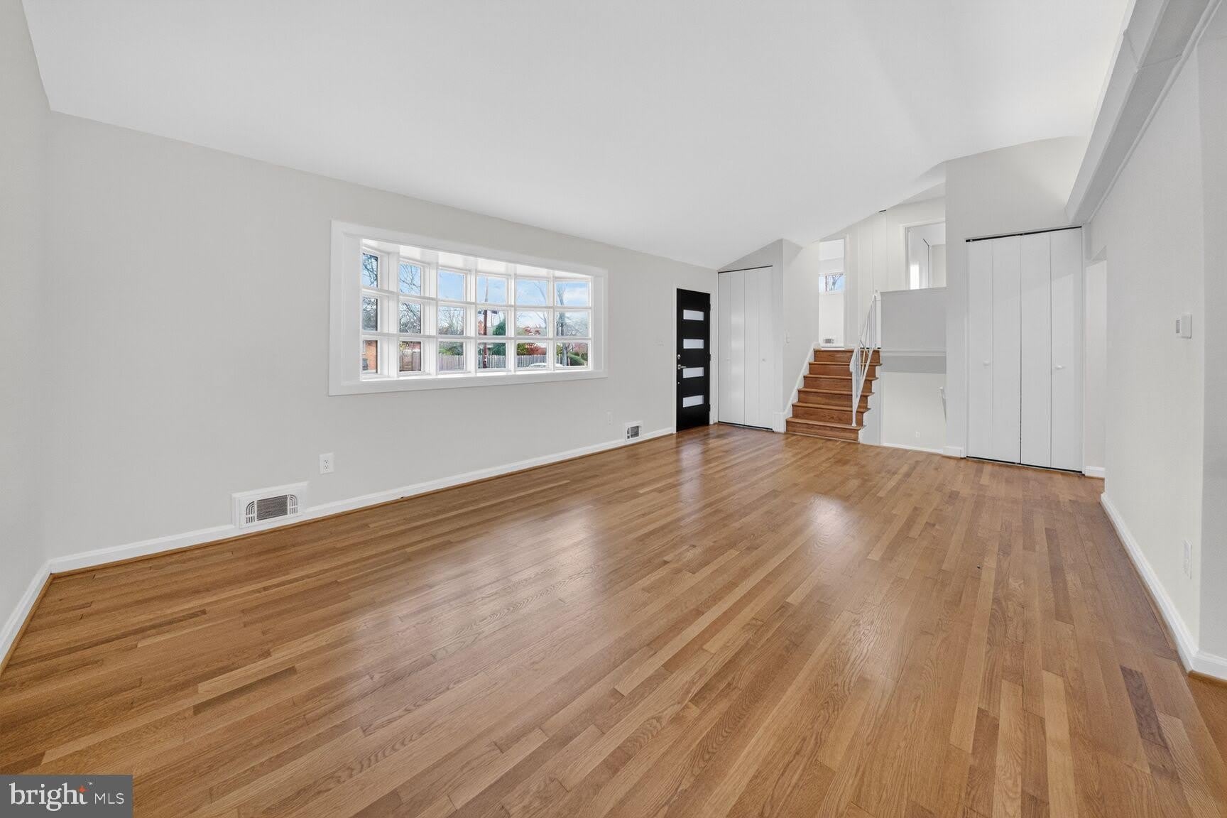 9902 CARNEGIE Terrace – photo 5
