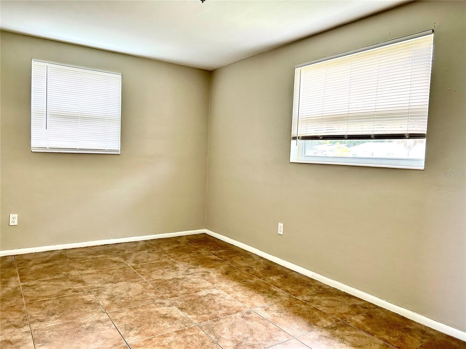 4653 DARLINGTON Road – photo 5