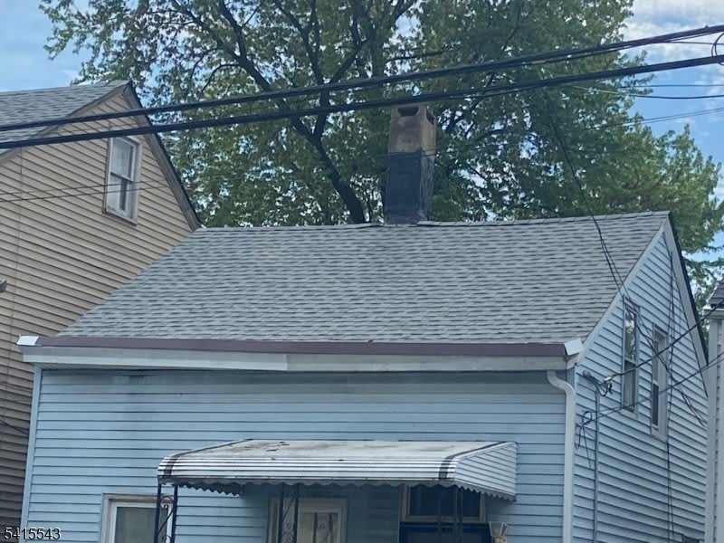 61 Highland St – photo 1