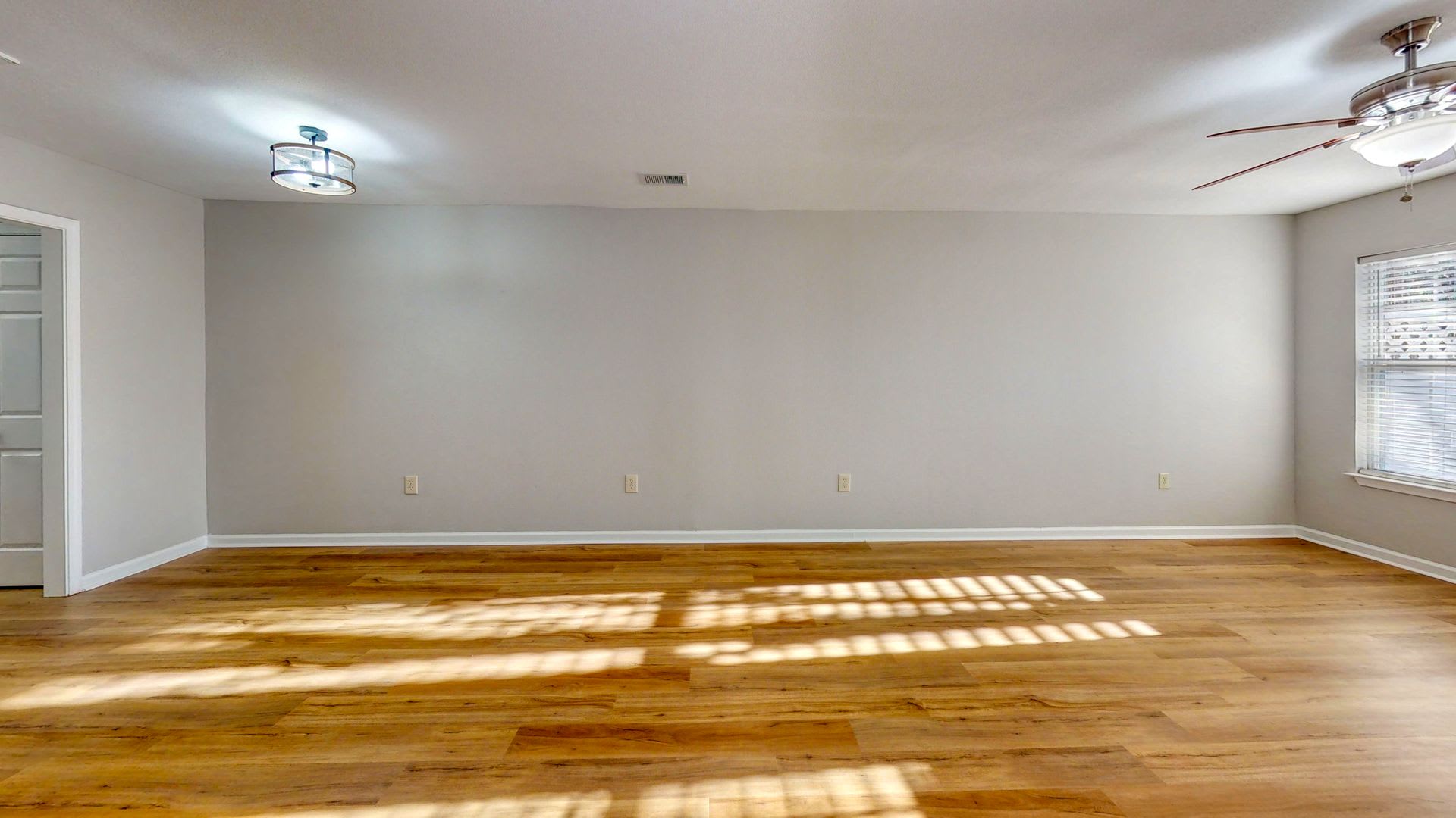 Townhome in Effingham – photo 5