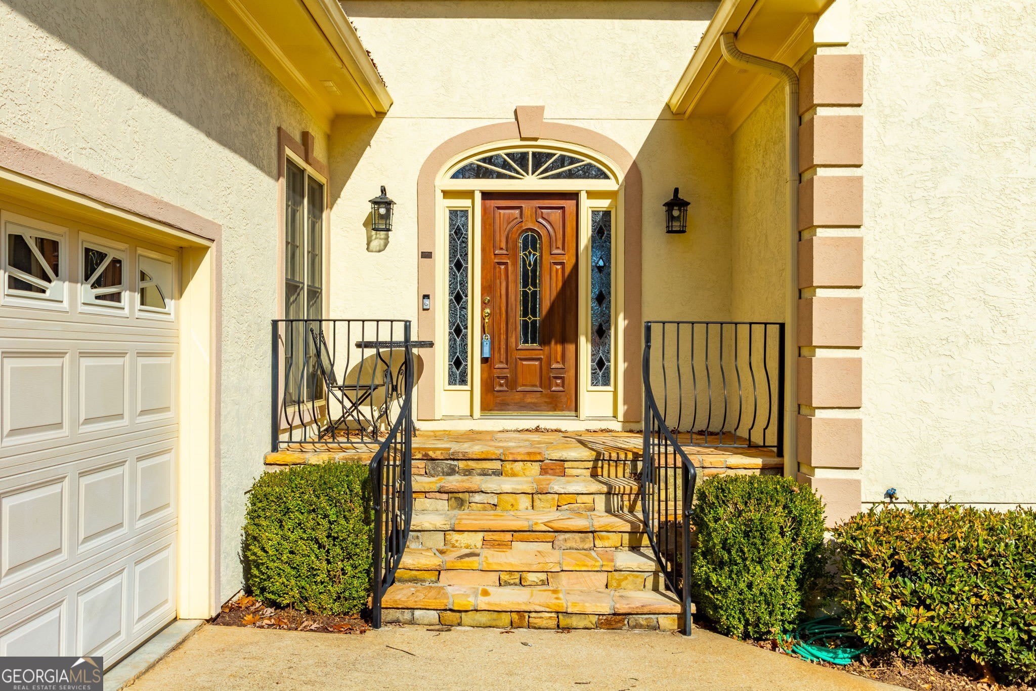 612 Redbud Lane – photo 2