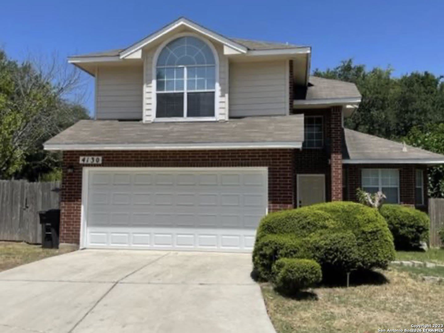 4130 TAVERN OAKS ST – photo 1