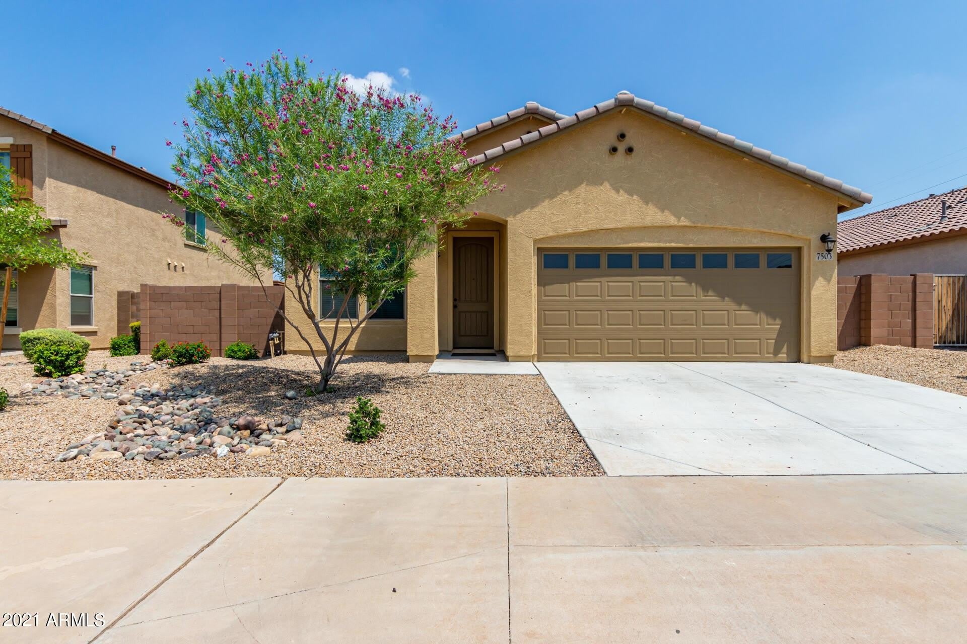 7503 S 12th Avenue – photo 1