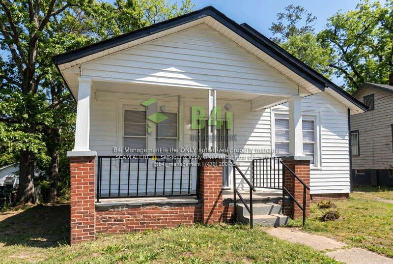 560 Radcliff Avenue – photo 3