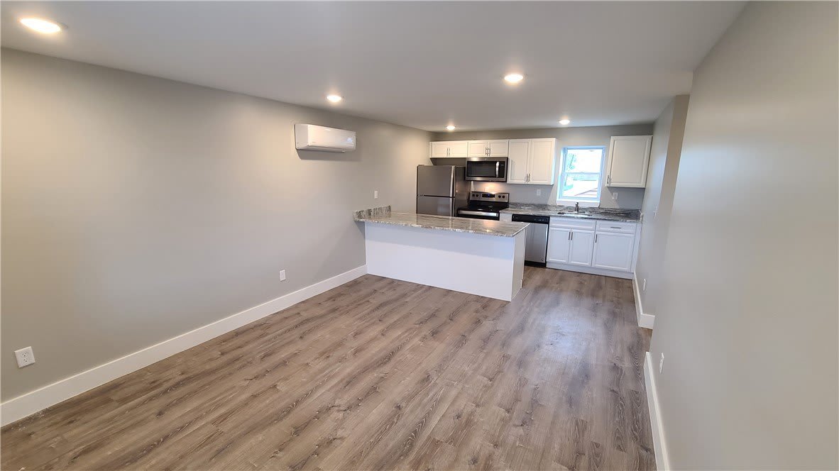 1331 Freeport Rd – photo 1