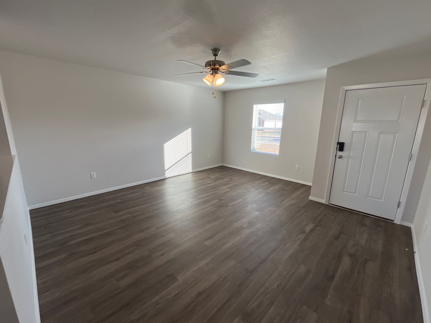 Pre Leasing Now Secure This Beautiful Three Bedroom Two Bath Home In Somerset Today – photo 3
