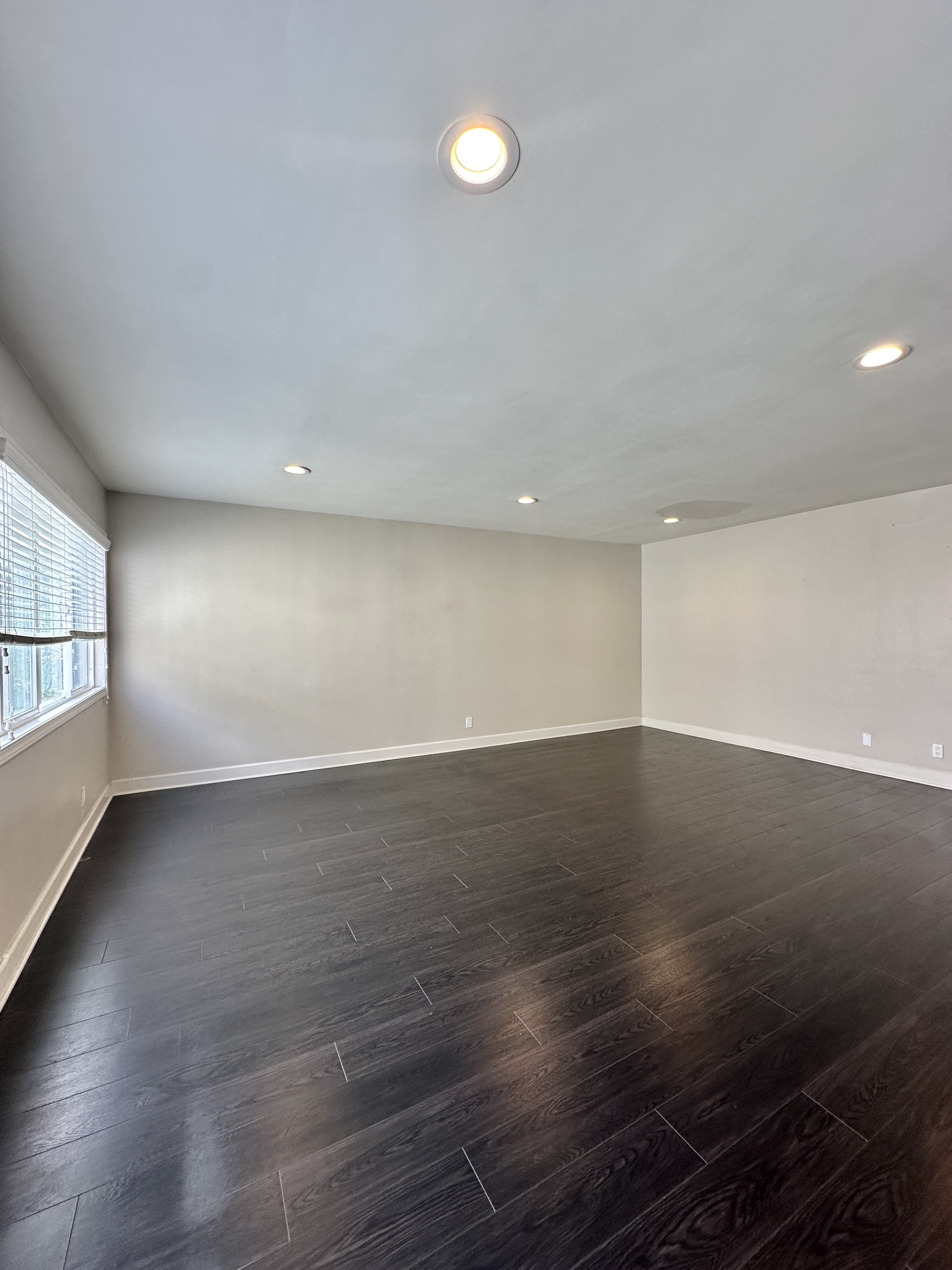 1124 Sherbourne Dr – photo 2