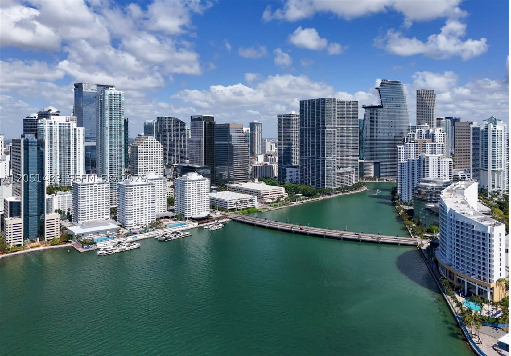 905 Brickell Bay Dr – photo 2