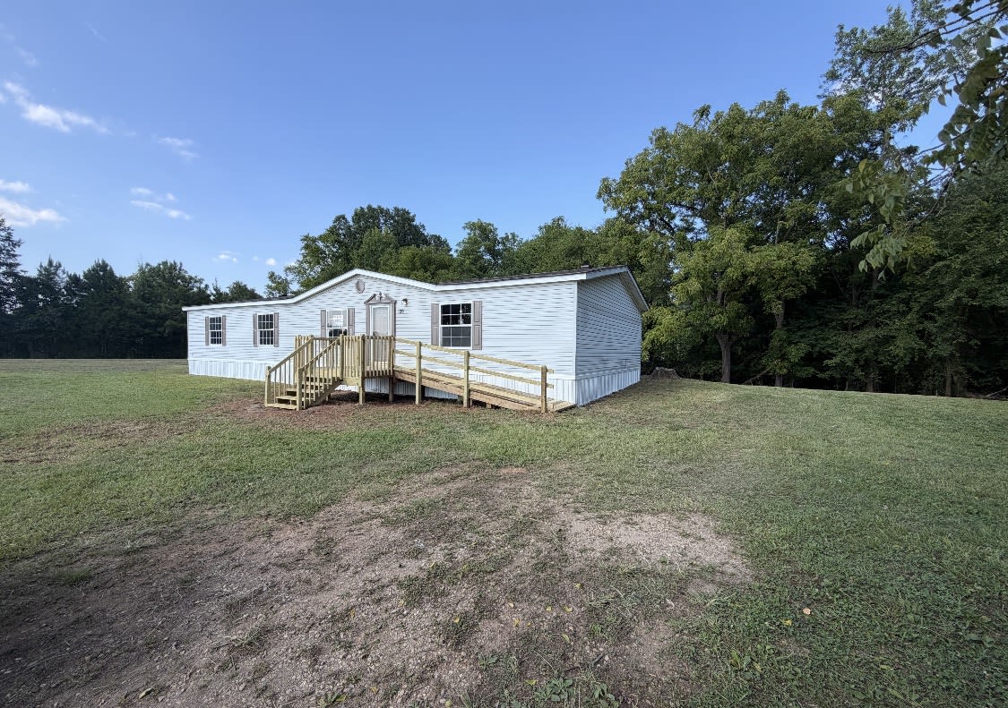 109 Corn Rd – photo 5