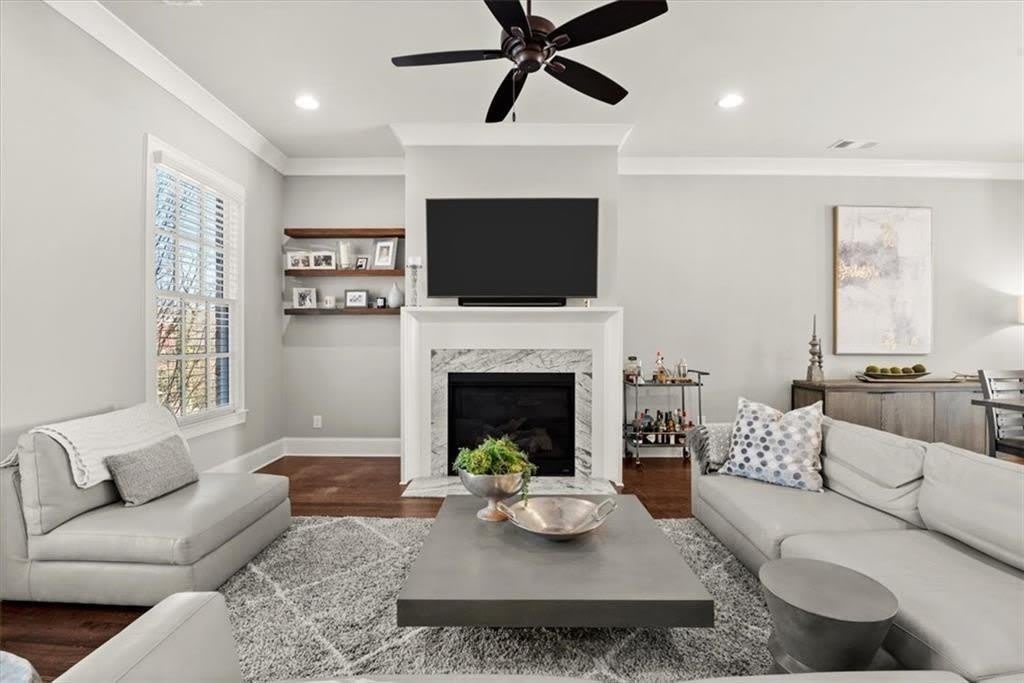 160 Clover Court – photo 4