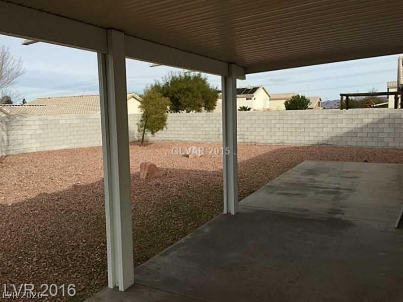 1010 Seaside Daisy Court – photo 5