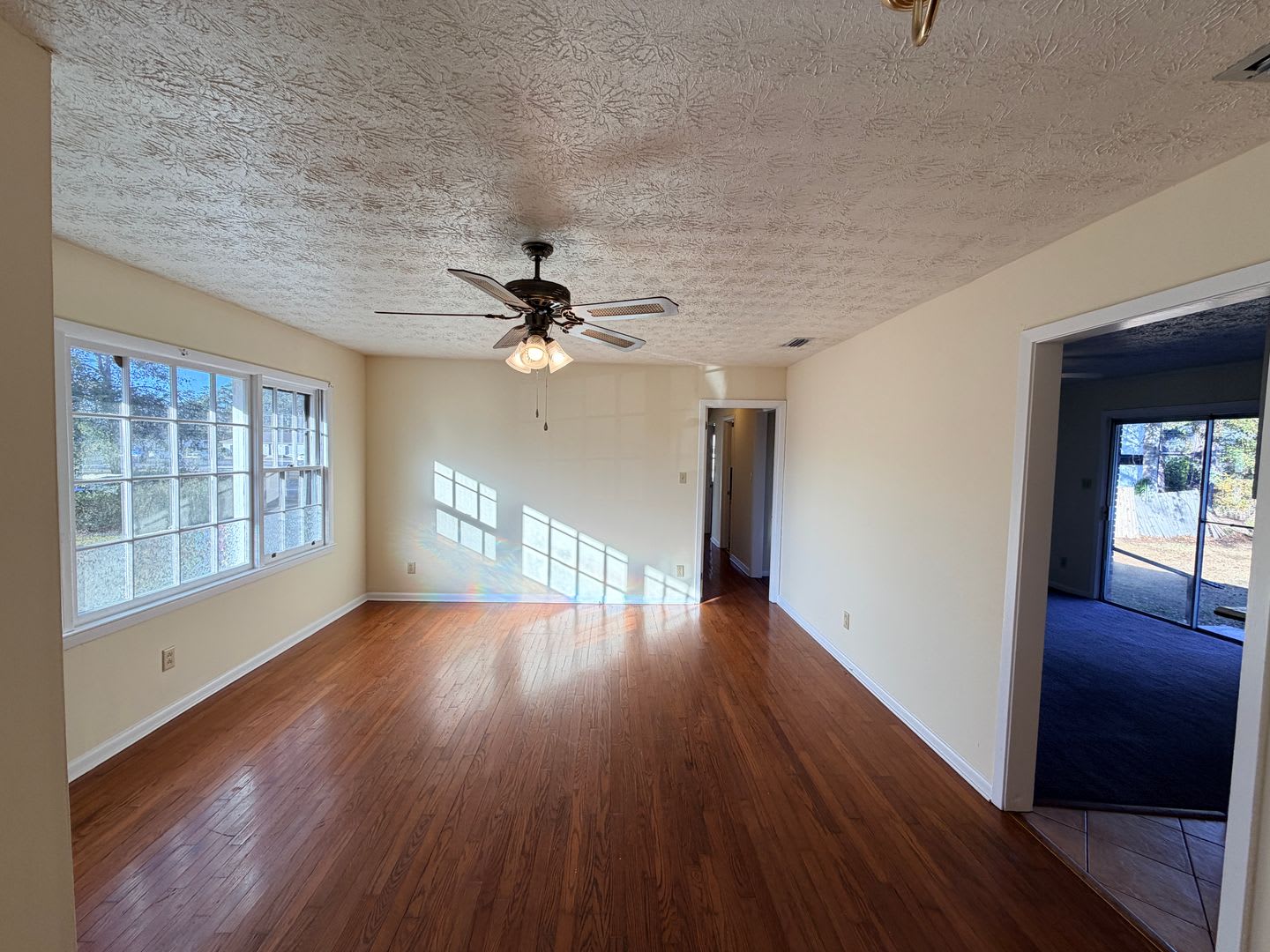 3 Bedroom/2 Bath home – photo 5
