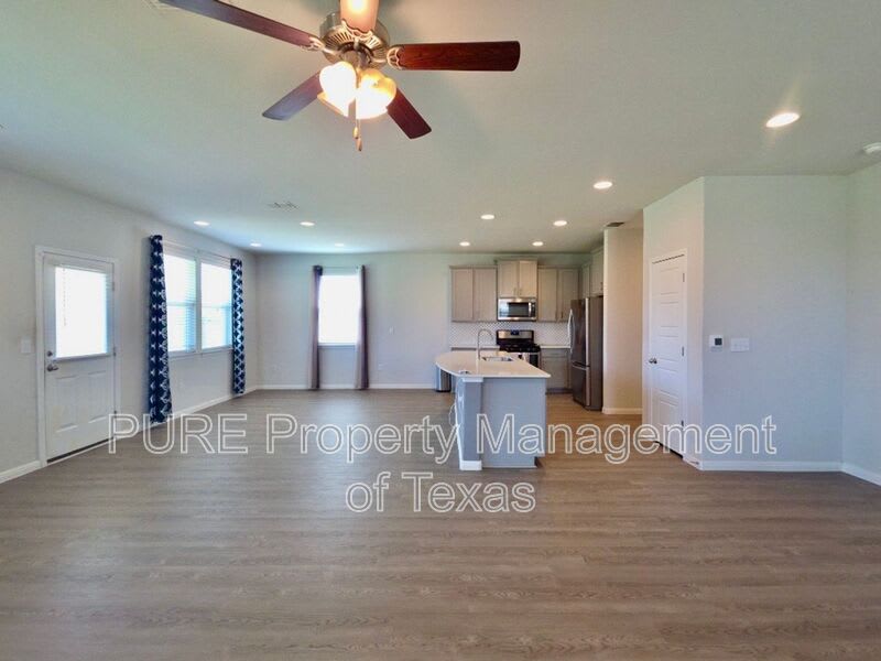 10400 Alemoor Dr – photo 5