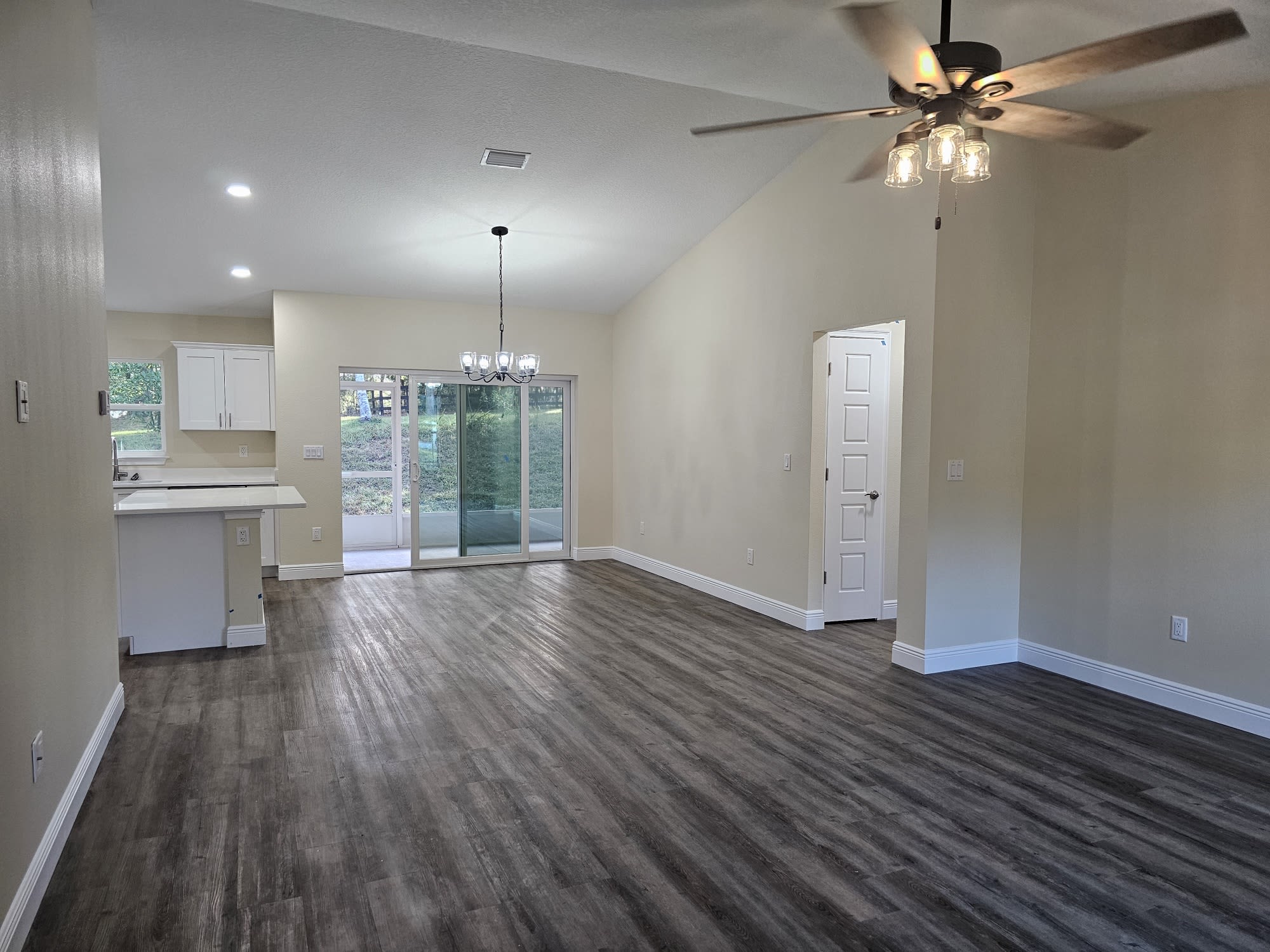 11661 North Kenlake Circle – photo 3