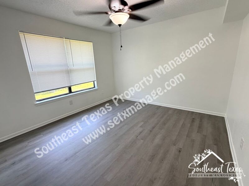 1410 South Elizabeth Avenue – photo 5