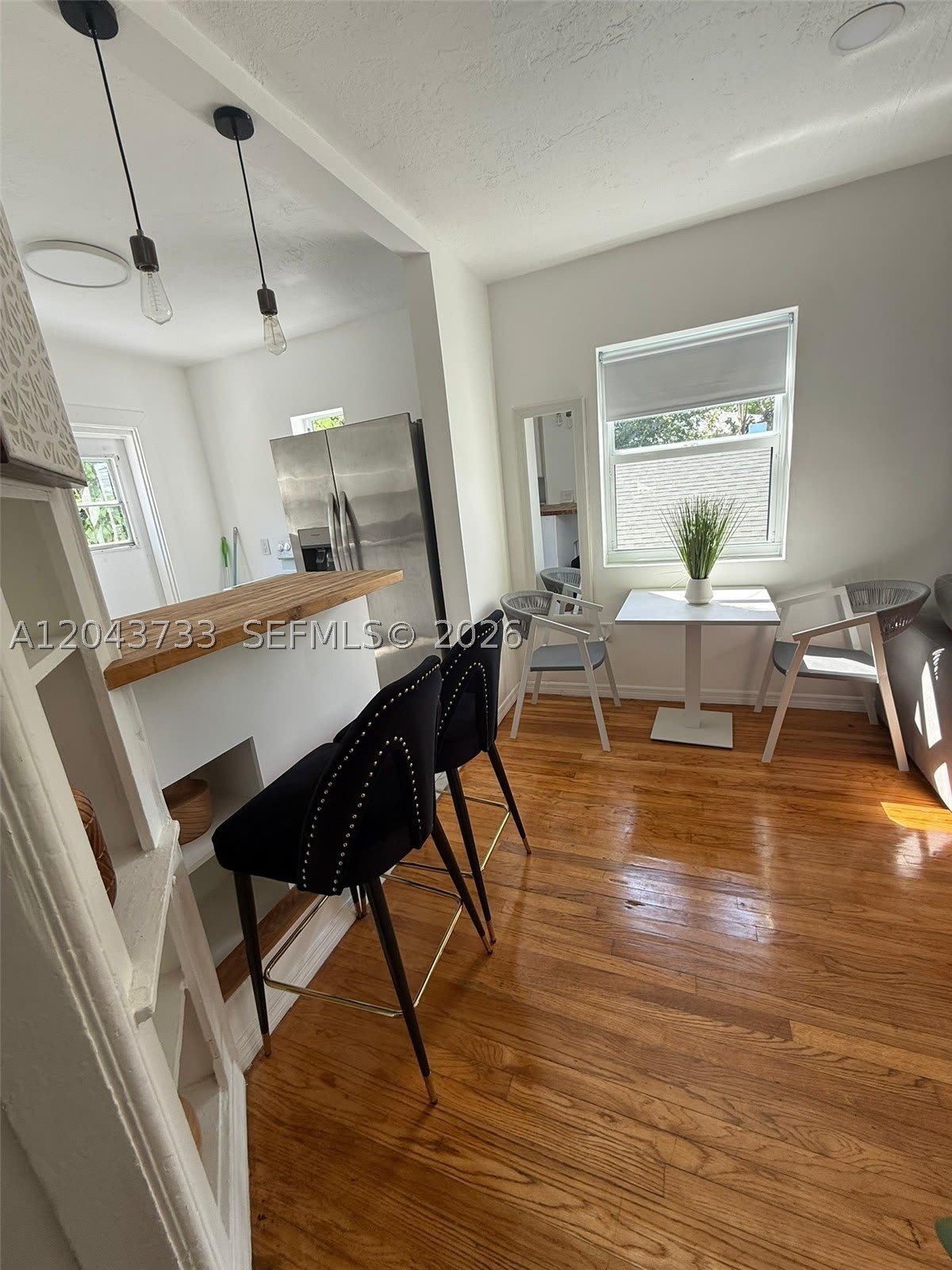 528 Ne 70Th St – photo 2