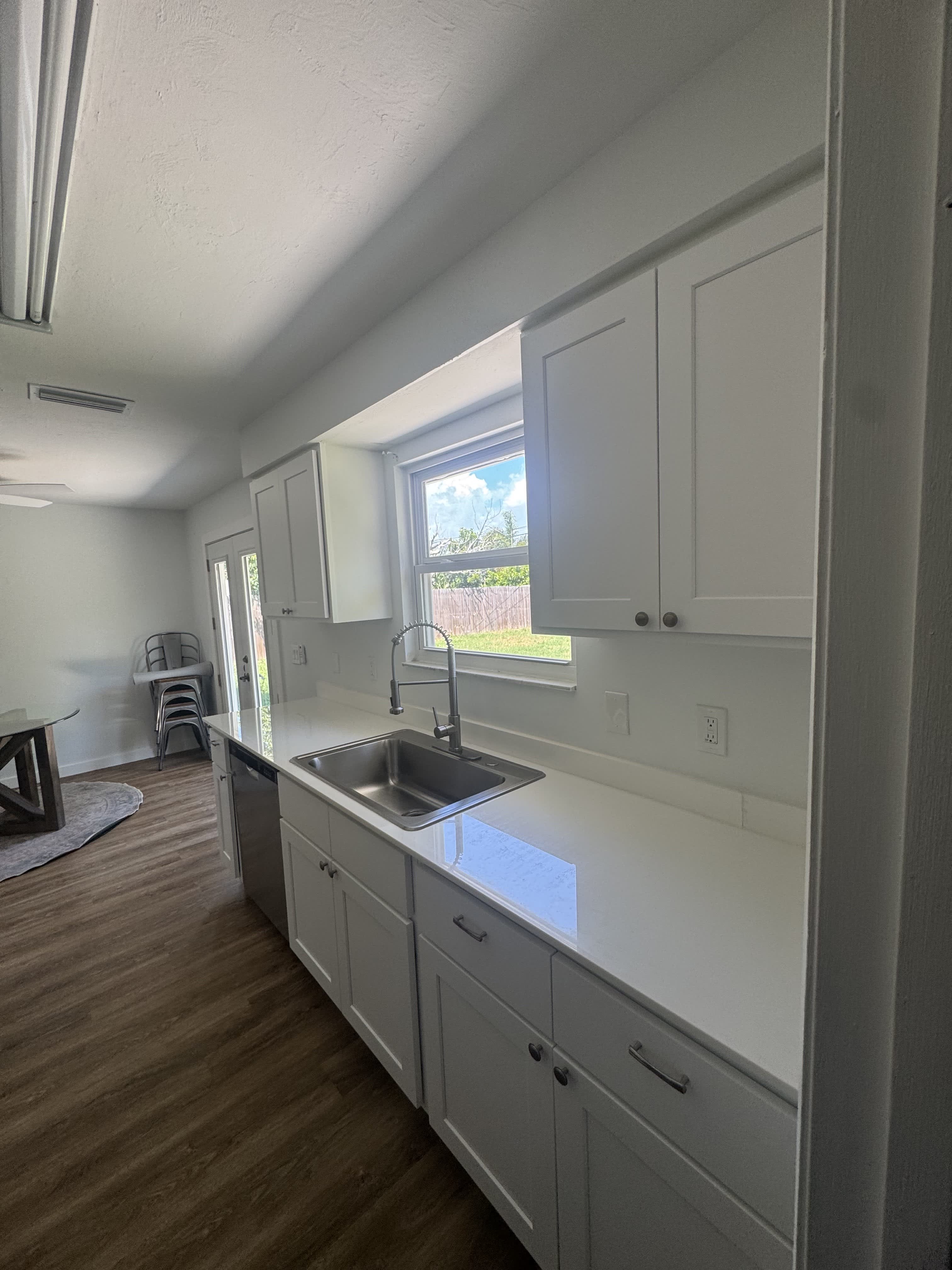 8204 San Carlos Blvd – photo 4