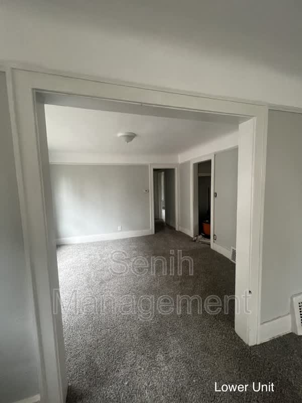 5342 Oregon – photo 3