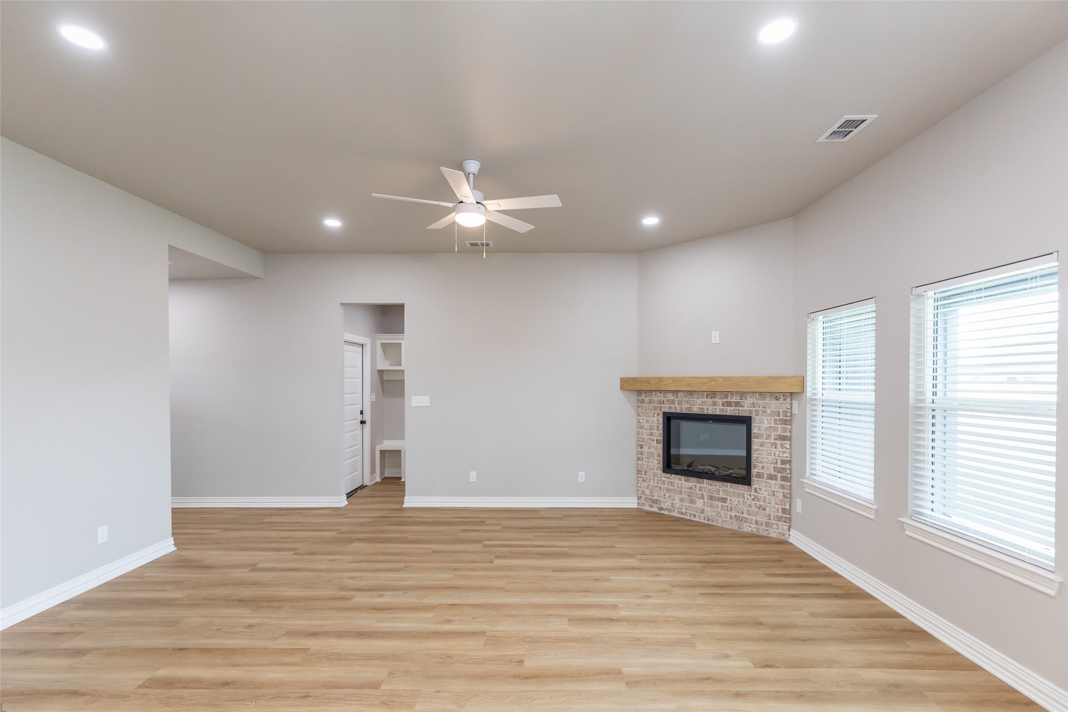 7717 Sawdust Trail – photo 5
