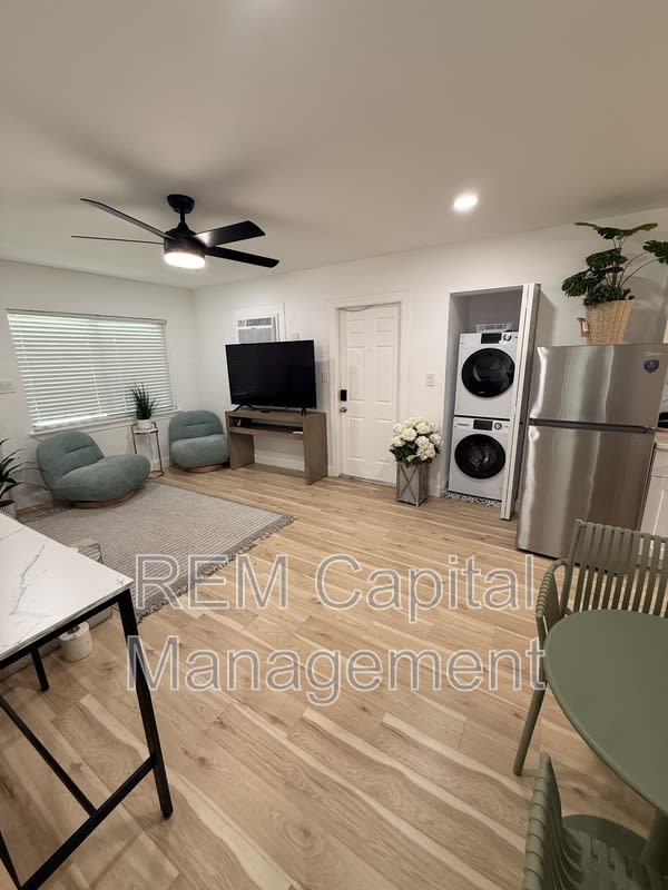 224 30th Ave N – photo 5
