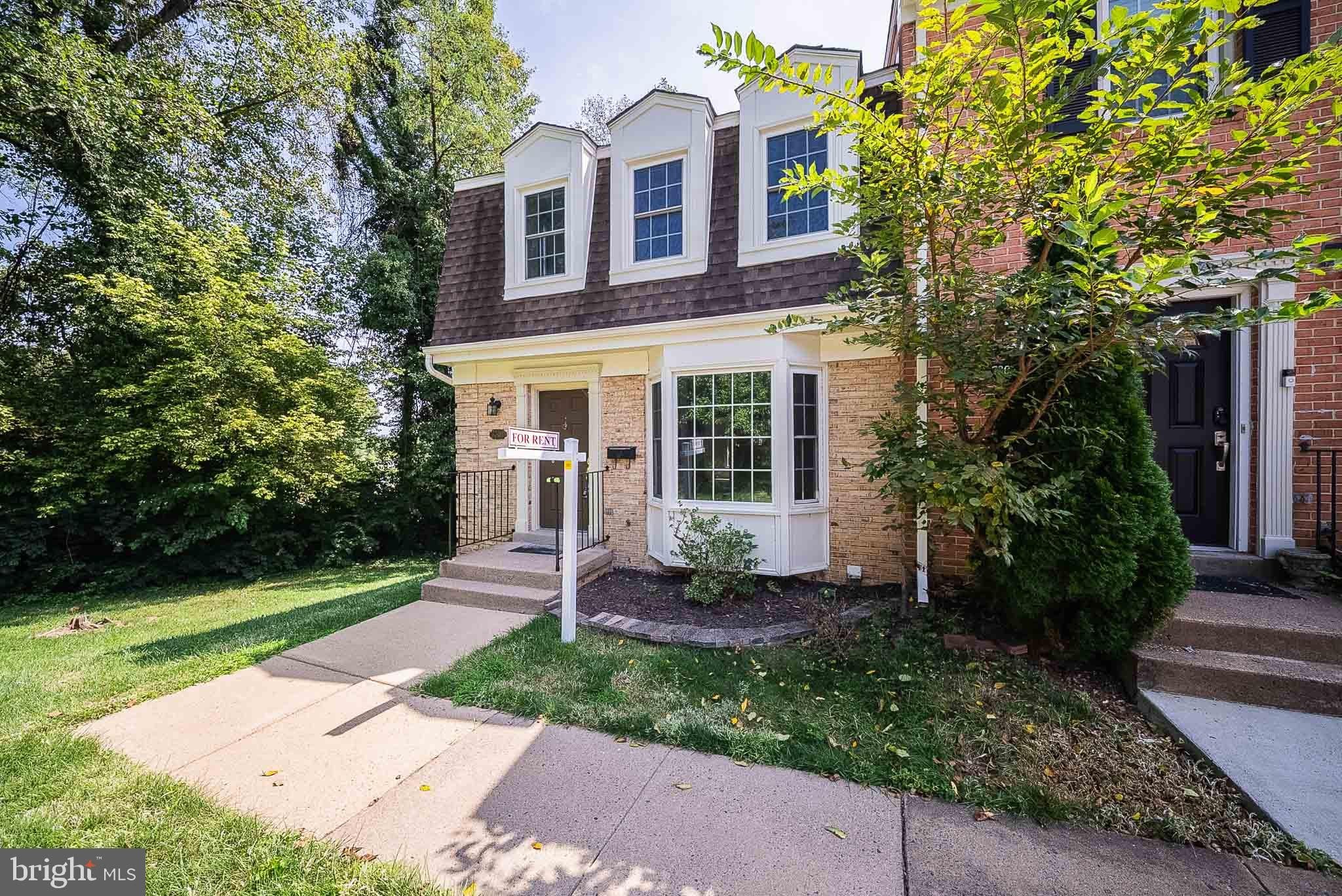 7301 ROCKFORD Drive – photo 3
