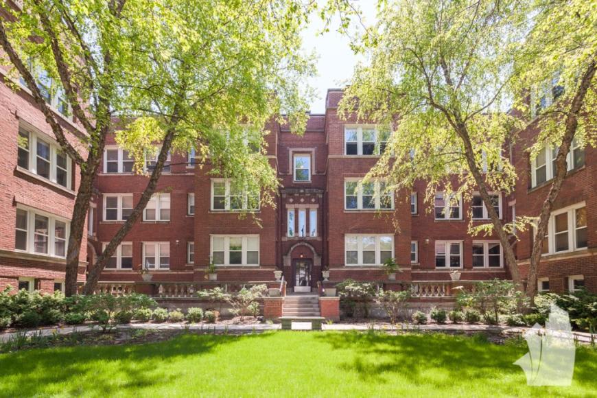 729 W Buckingham – photo 1
