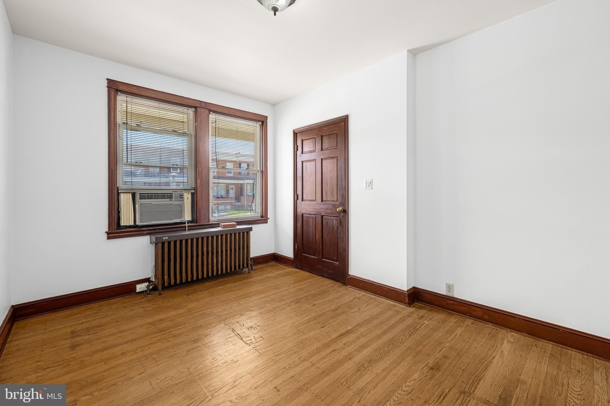 315 ELRINO Street – photo 2