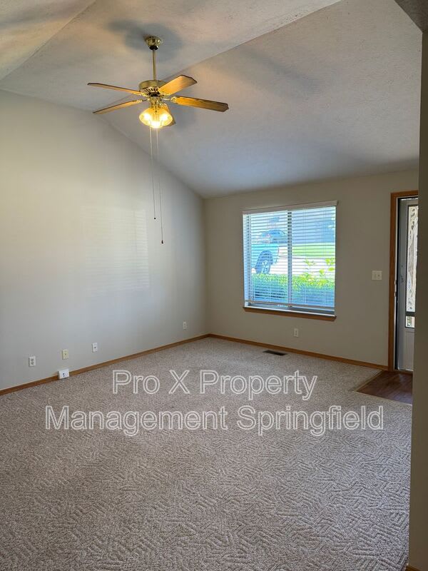3807 W Montclair – photo 5
