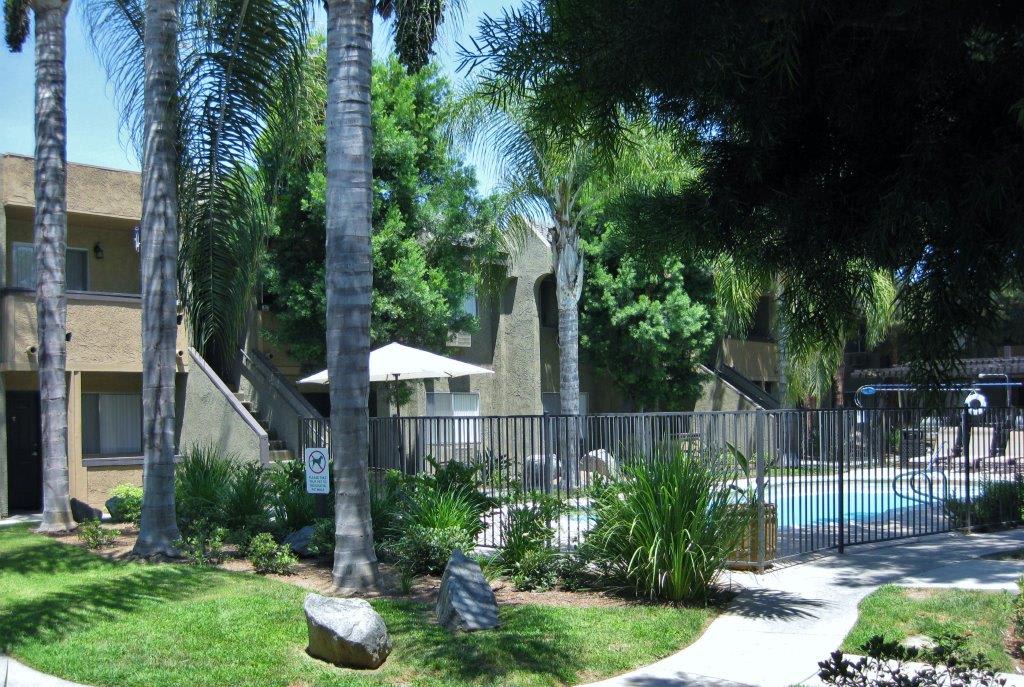 Scripps Poway Villas – photo 4
