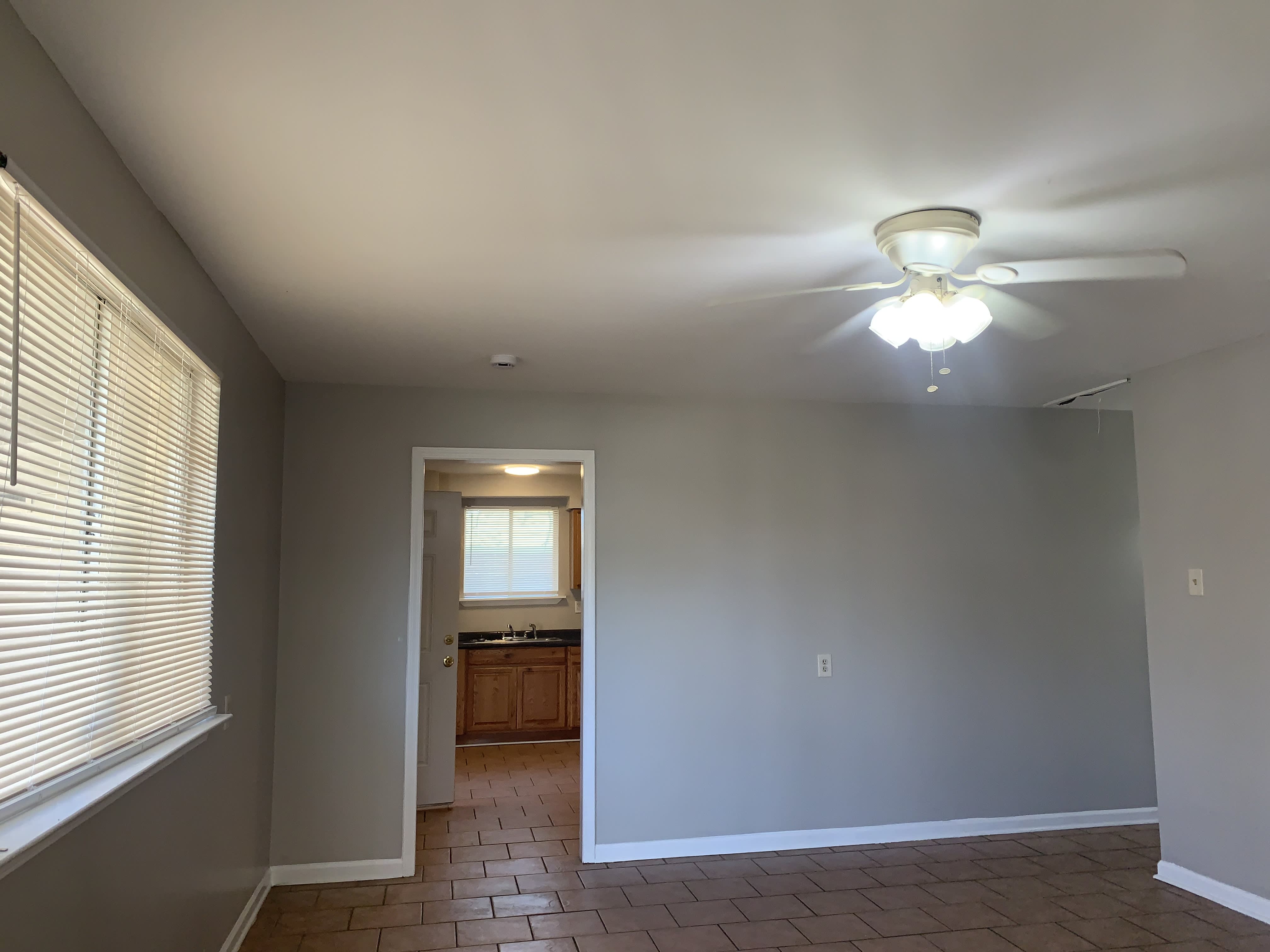 8712 Dinkins St – photo 2
