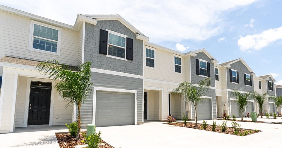 Enclave at Tara Greens Townhomes – photo 1