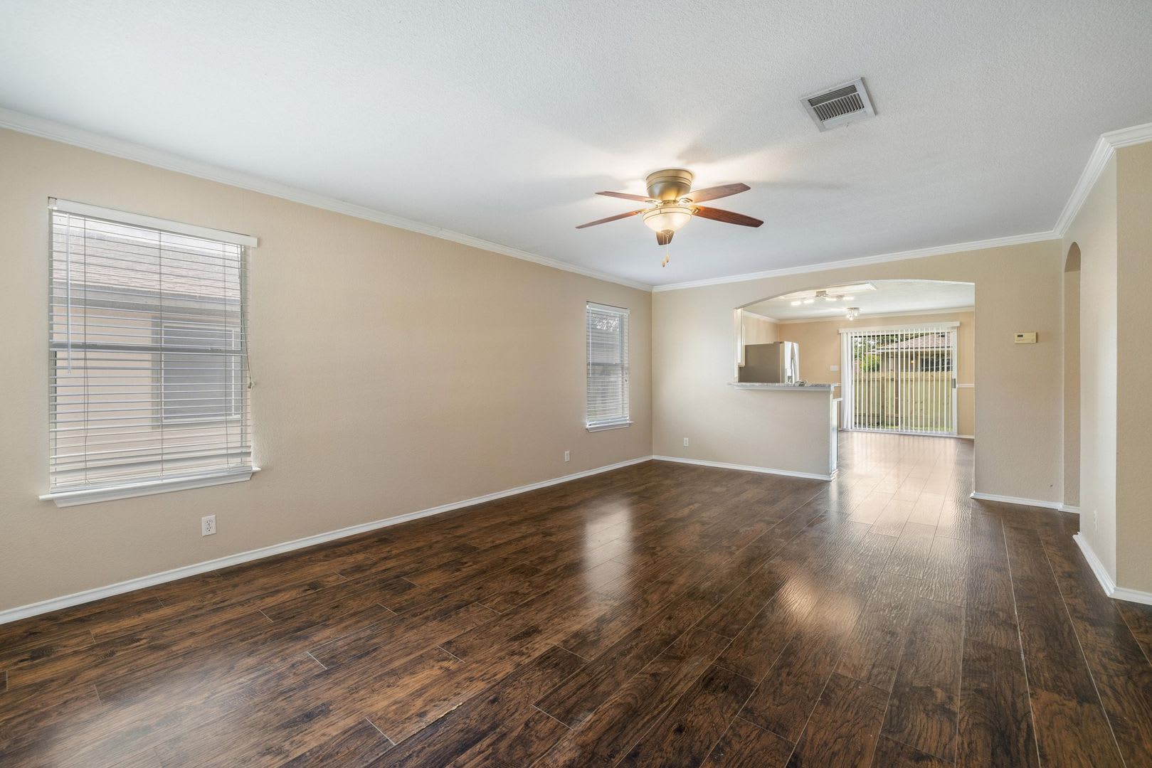 Brilliant on Brentwood! – photo 4