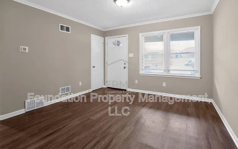 4689 Raleigh Lagrange Rd – photo 5