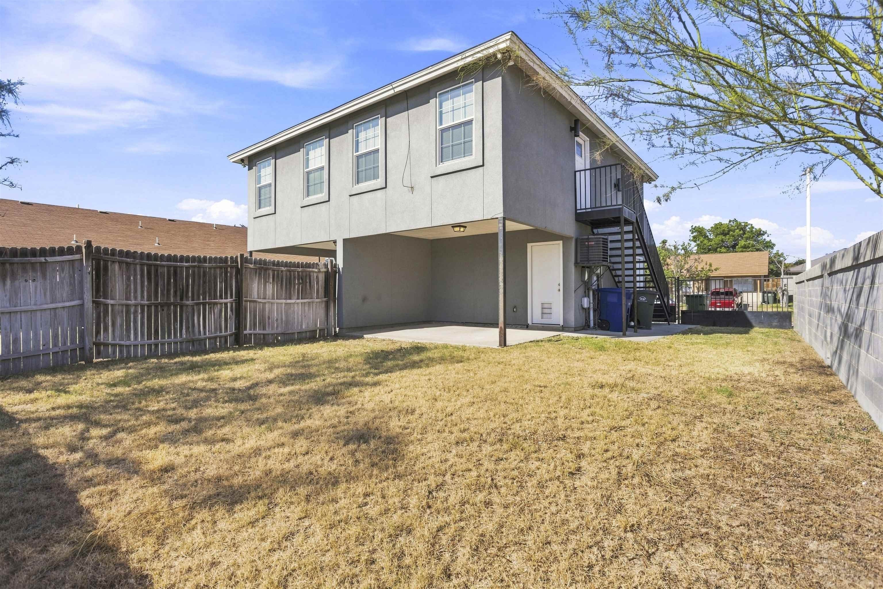 214 Allen Dr – photo 4