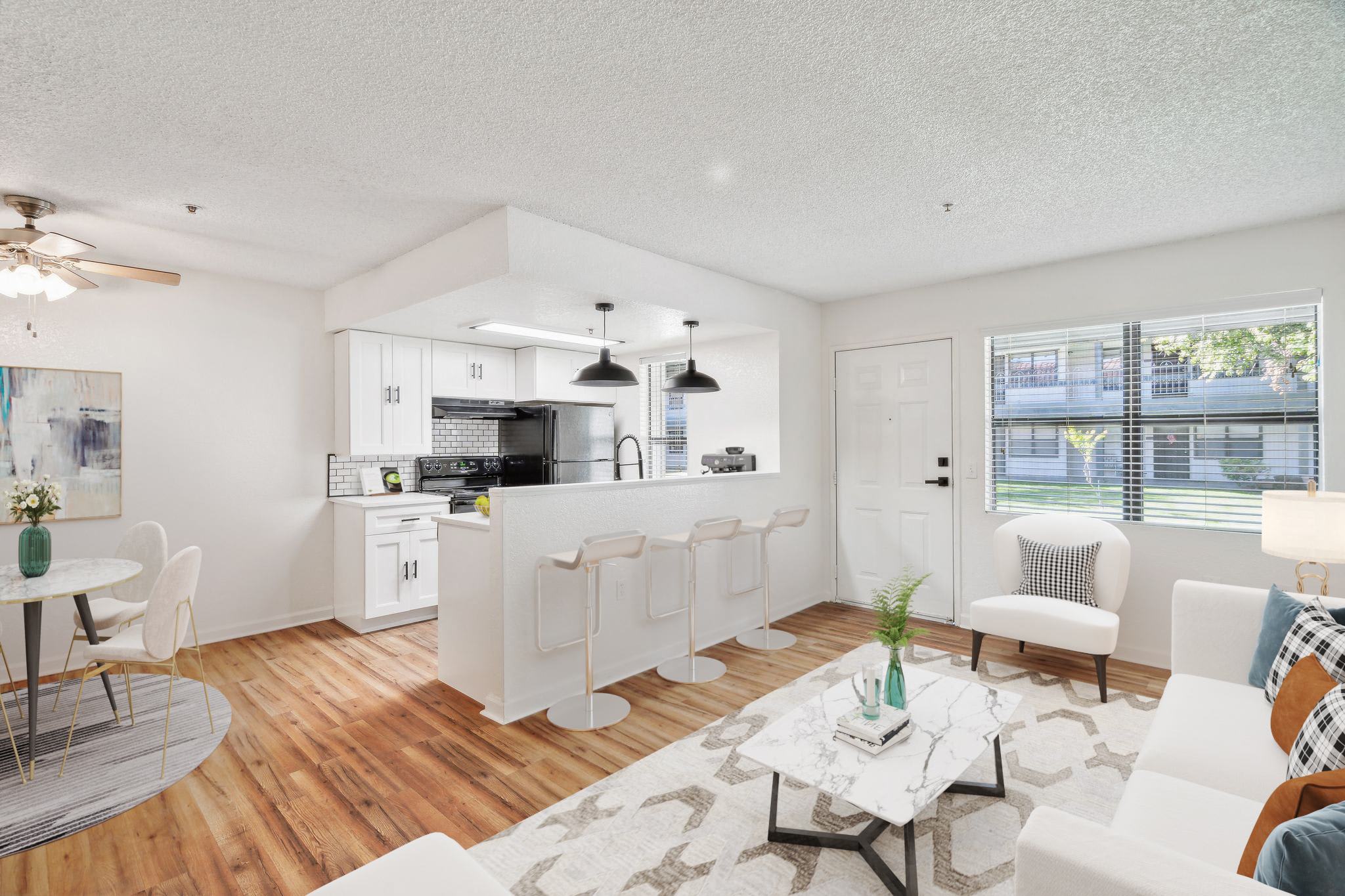 Palomar Apartment Homes – photo 1