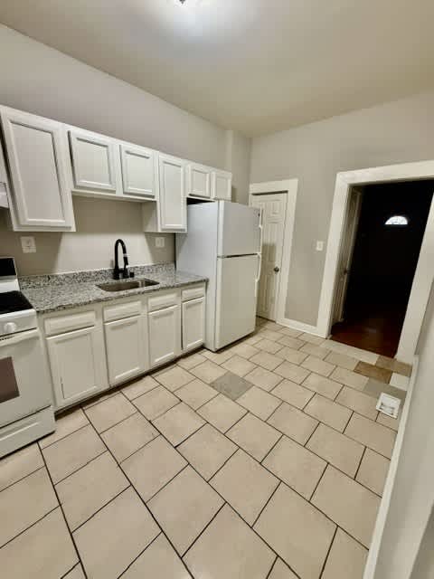 3099 Wolcott Avenue – photo 4