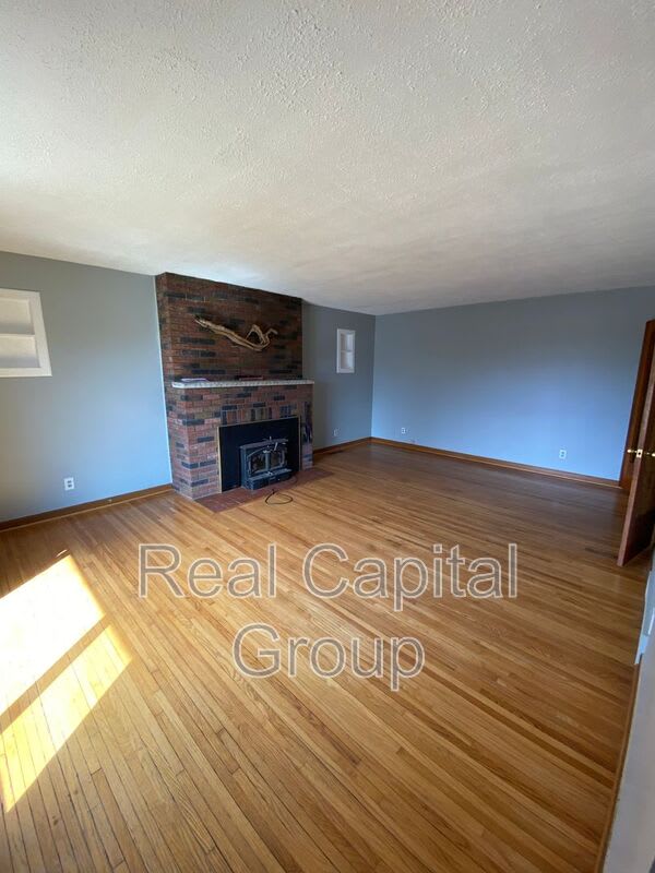 3518 Ontario Ave – photo 4