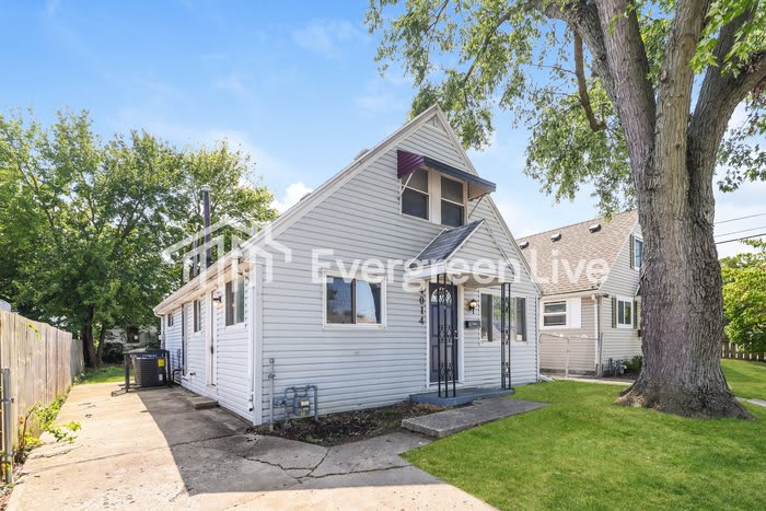 4014 Woodcliffe Avenue – photo 2