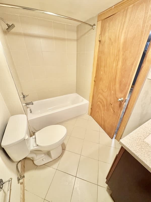 114 Virginia St – photo 5