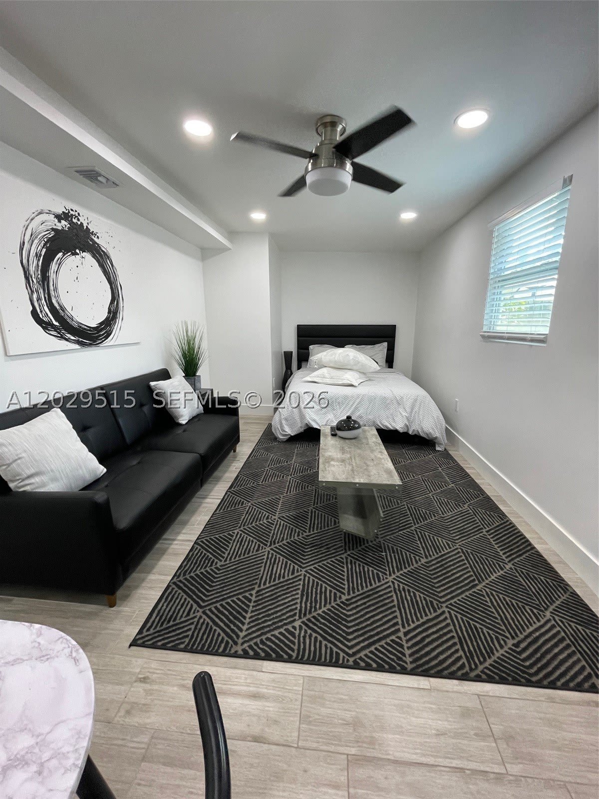 170 NE 60th St – photo 3