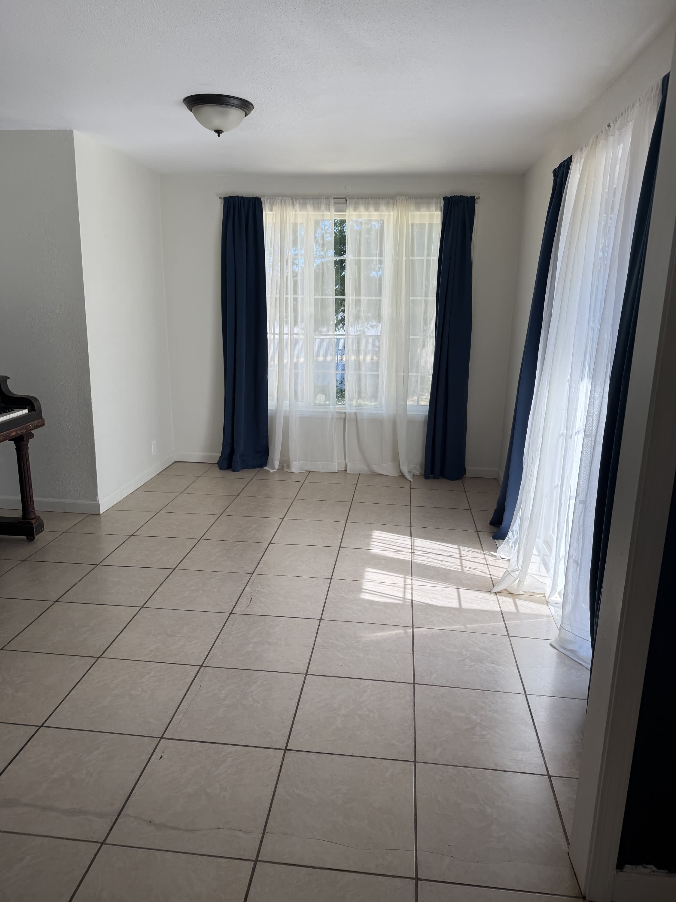 110 Northeast Isabell Avenue – photo 4